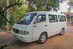 cambodia-taxi-driver-minivan